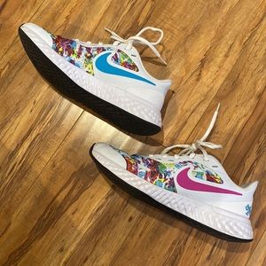 Nike revolution sneakers